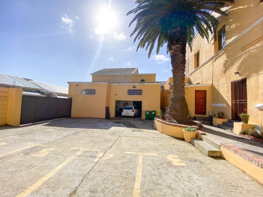 Commercial Property for Sale in Woodstock Western Cape